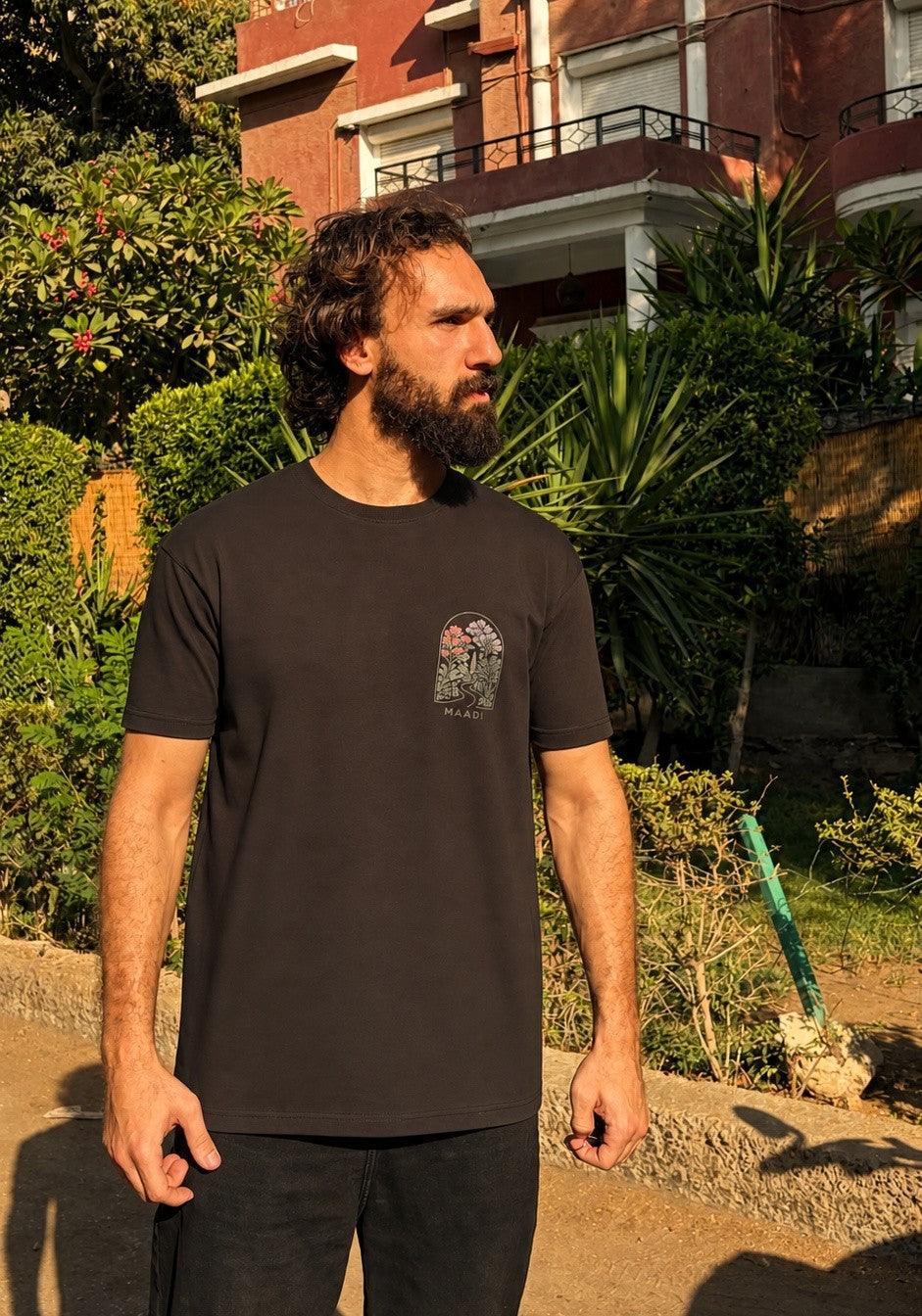 Black Maadi T-shirt