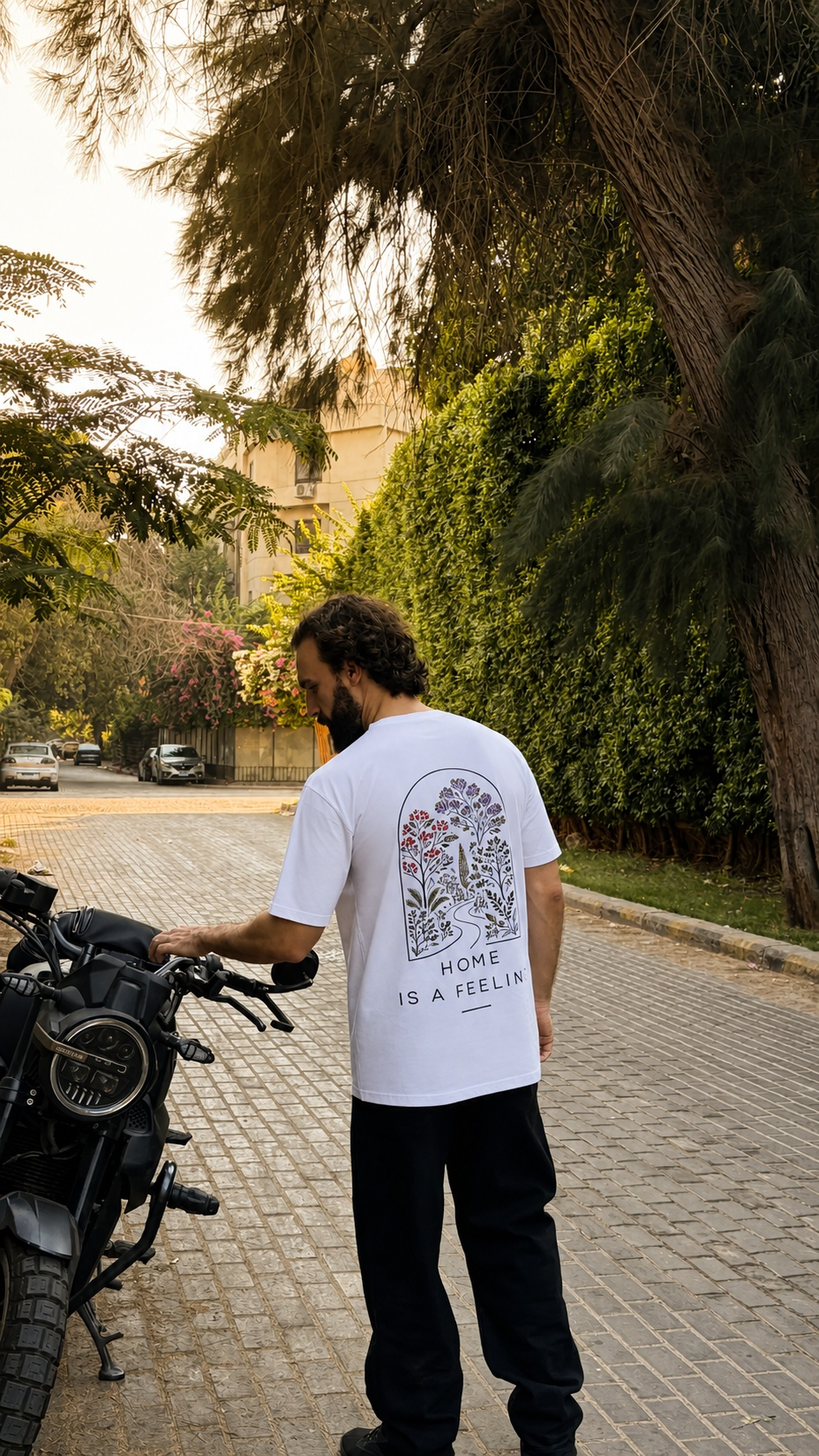 White Maadi T-shirt